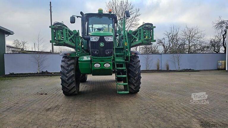 Növényvédőszer-permetező John Deere R4040i WS