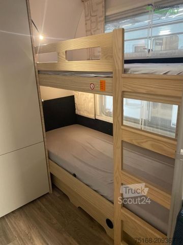 Rulotă FENDT Bianco Activ 560 SKM Modell 2026 / 2000 kg / Pin