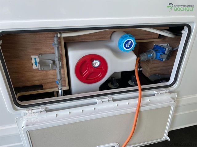 Polintegriran avtodom WEINSBERG CaraSuite 650 MEG Ehem. Mietwagen