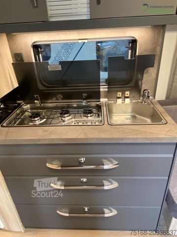 Wohnwagen HOBBY De Luxe 495 WFB Modell 2026