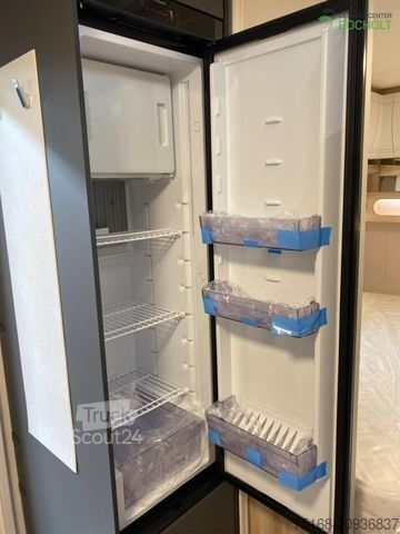 Wohnwagen HOBBY De Luxe 495 WFB Modell 2026