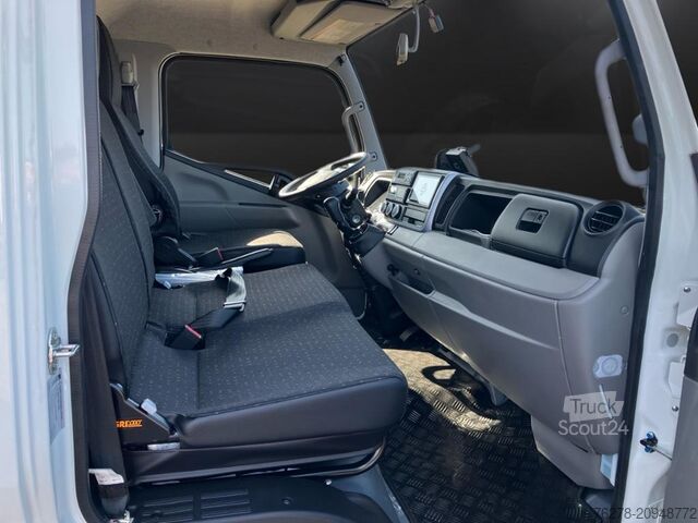 Furgon skrzyniowy Mitsubishi FUSO Fuso Canter 7C18 Koffer (Junge) Klimaaut.