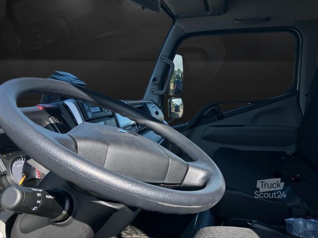 Furgon skrzyniowy Mitsubishi FUSO Fuso Canter 7C18 Koffer (Junge) Klimaaut.