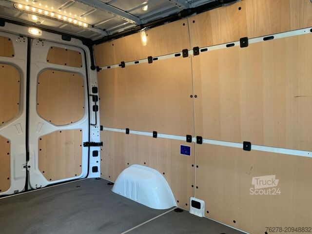 Panel van Mercedes-Benz eSPRINTER 314 KASTEN SELECT L2H2 - 81 (SPRINTER)