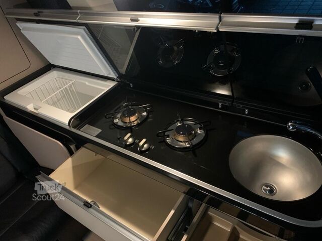 Camión camper Mercedes-Benz V 300 d 4M MARCO POLO ED. - AMG! KÜCHE! 5 SITZE!