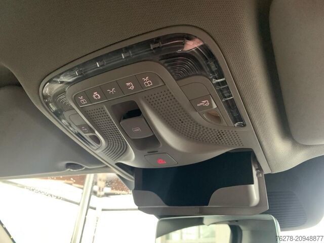 Minibüs Mercedes-Benz V 300 d 4M AVANTGARDE, LANG - PANO! AIRMATIC!