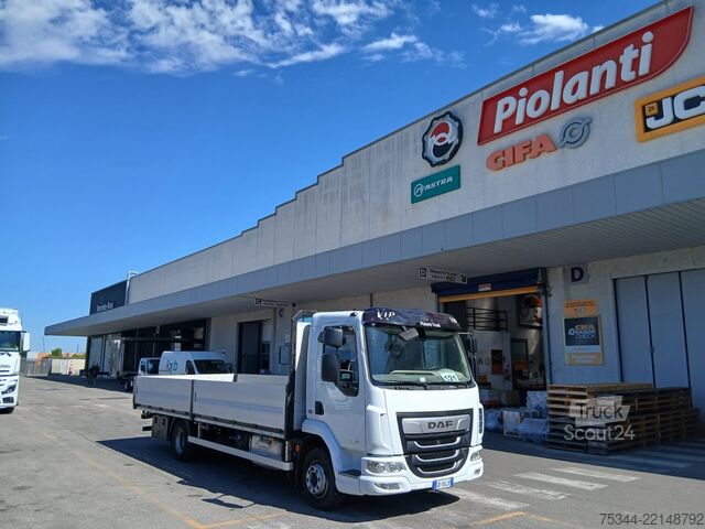 Furgoneta DAF LF230FA