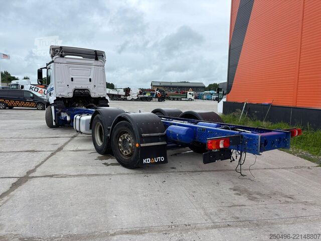 Кабина шасси Mercedes-Benz Antos 2532 6x2*4 CHASSIS L=8792 mm