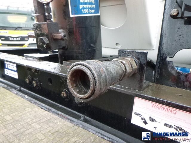 Réservoir Feldbinder Powder tank alu 63 m3 (tipping)