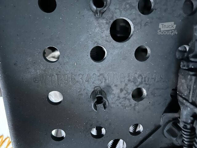 Padrão-SZM Mercedes-Benz Actros L 2542 Gigaspace 6x2 / 434 dkm / NL Truc...