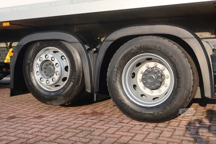 Gekoeld/bevroren transport Mercedes-Benz Actros 2536 LL Koel/Vries Carrier Supra 750 Die...