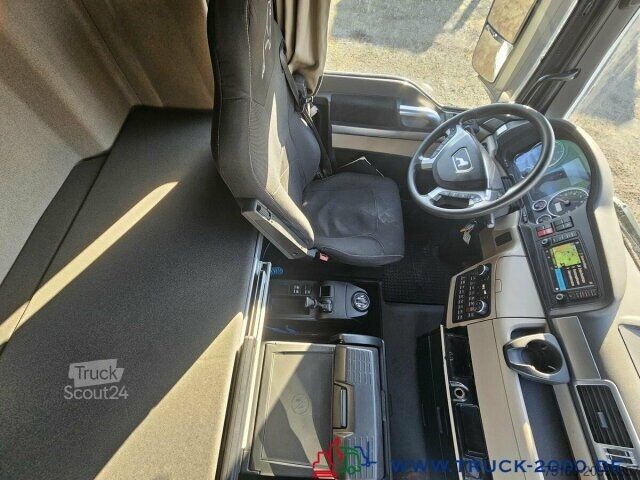 Tracteur routier standard MAN TGX 18.460 Zement Silokompressor + Kipphydraulik