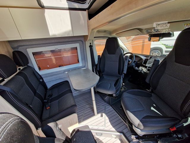 Karavan CLEVER Vario Kids Automat 5. Sitze Aufstelldach
