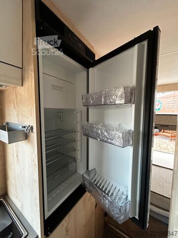 Camper CLEVER Vario Kids 140PS Aufstelldach Full-Package