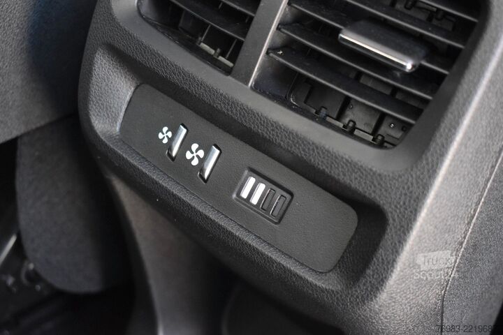 Lakóautó PEUGEOT BlueHDI 100 Allure Navi Standhzg Camping