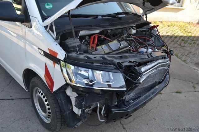 Fourgon pick-up VOLKSWAGEN T6.1 Transporter Pritsche Doppelkabine lang FWD