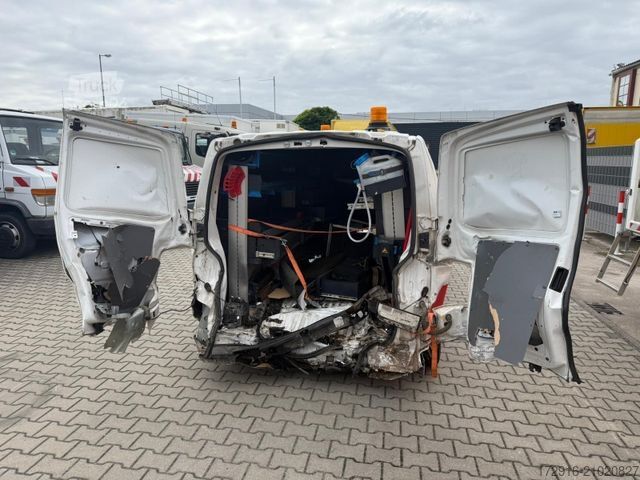 Bestelwagen VOLKSWAGEN T6.1 Transporter Kasten lang FWD Unfall 1.Hand