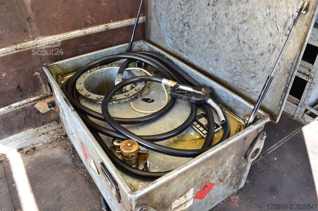 Фургон-бокс MERCEDES-BENZ Vario 816 DOKA Koffer LBW Dieseltank Tankstelle