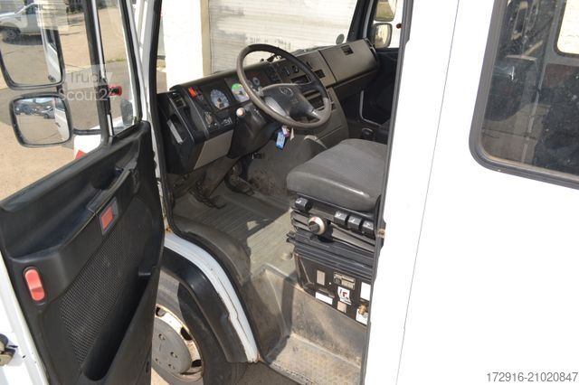Фургон-бокс MERCEDES-BENZ Vario 816 DOKA Koffer LBW Dieseltank Tankstelle
