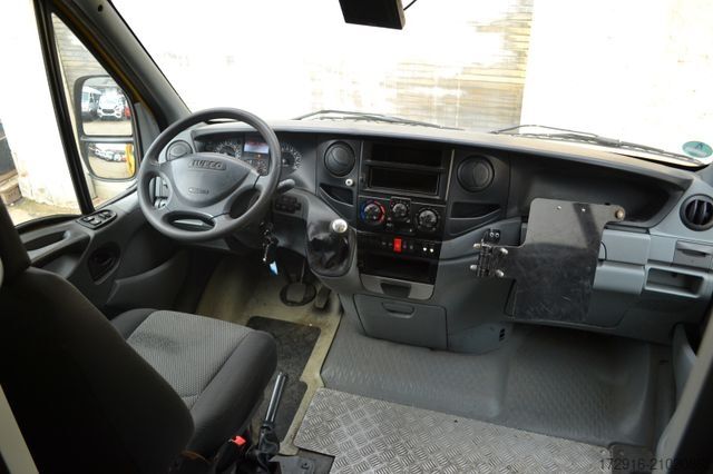 Fourgon tôlé IVECO Daily C30C S3511A Postkoffer Donkey TÜV 12/26