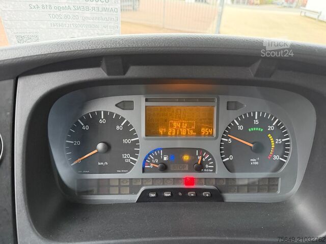 Vrachtwagen met bakwagen Mercedes-Benz Atego 818 4x2 Atego 818 4x2, Fahrschulausstattung, Sörensen LBW, 2x AHK