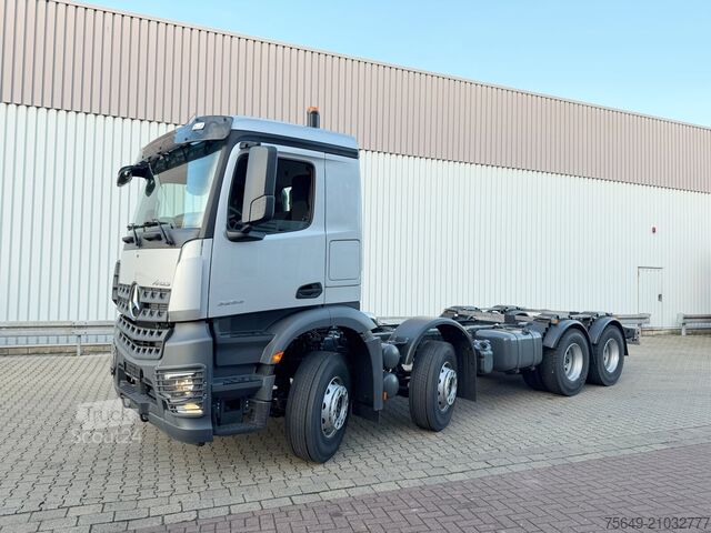 Kroklastbil Mercedes-Benz Arocs 3253 L 8x4/4 Arocs 3253 L 8x4/4, MultimediaCockpit, Navi, Motorabtrieb