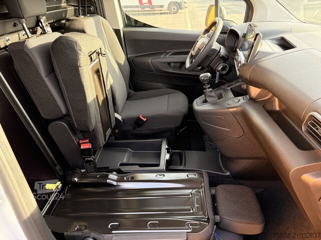 Fourgon tôlé Fiat Doblo