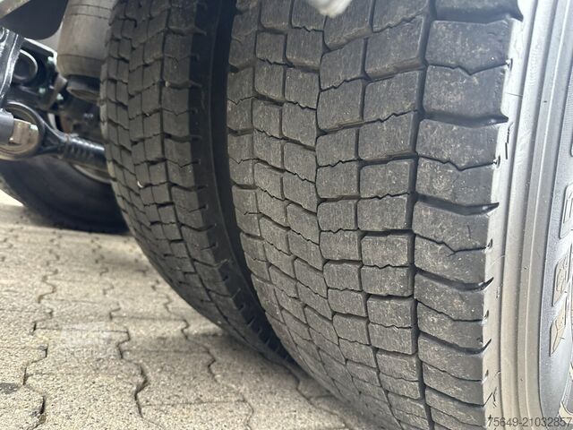 Roll-off tipper truck MAN TGS 26.470 6x2-4 BL CH TGS 26.470 6x2-4 BL CH, Lenk-/Liftachse, NMV, Radstand 3,9m