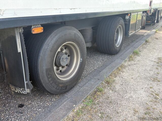Hűtött/fagyasztott szállítás Burg BPM 00-18 TCZXX Mitsubishi Fridge / Loading Lif...