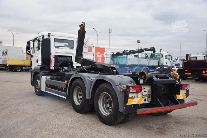 Système de bras à crochet MAN TGS 26.360