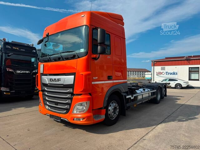 Lastebil med utskiftbar overbygning DAF XF 450 * RETARDER * AHK 2 X * SPACE CAP *