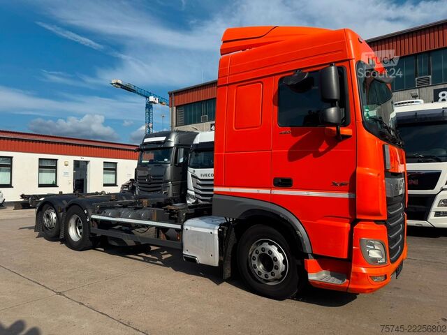 Lastebil med utskiftbar overbygning DAF XF 450 * RETARDER * AHK 2 X * SPACE CAP *