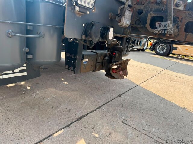 Lastebil med utskiftbar overbygning DAF XF 450 * RETARDER * AHK 2 X * SPACE CAP *