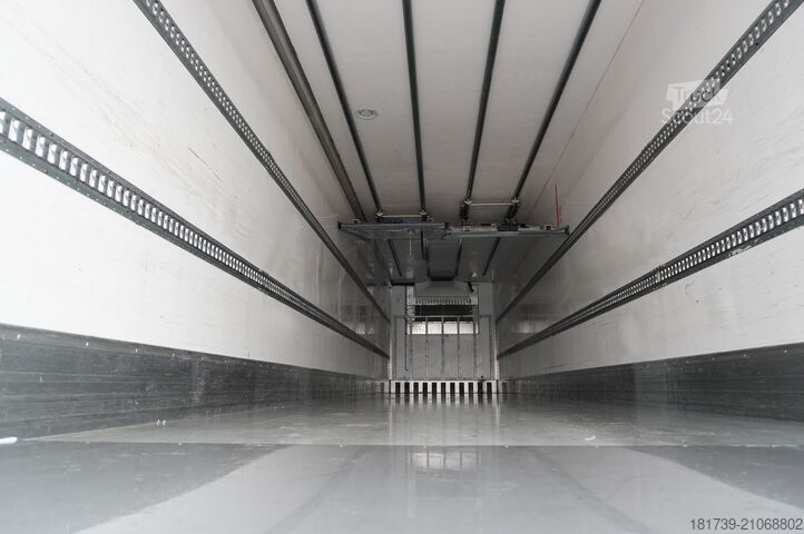 Reefer semitrailer Lamberet refrigerated semi-trailer / Carrier