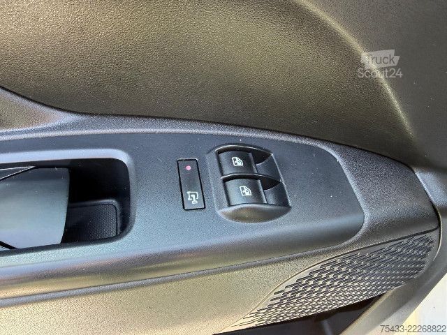 Furgão de painéis Fiat DOBLO CARGO CH1 LOUNGE 105