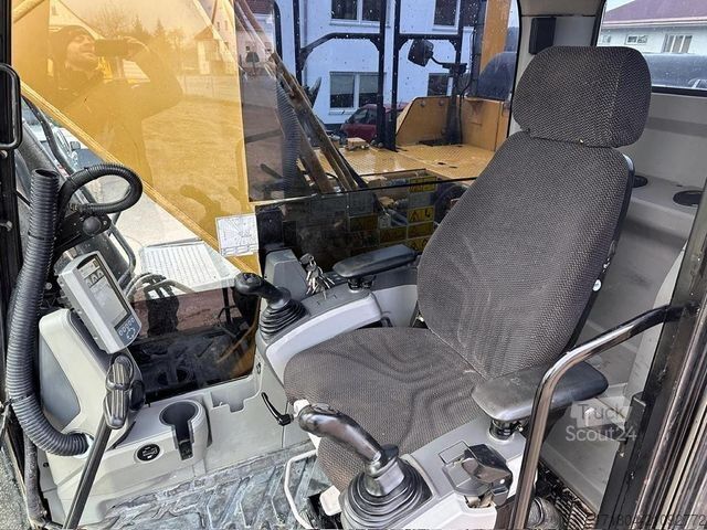 Εκσκαφέας ερπυστριοφόρος CATERPILLAR 324E LN