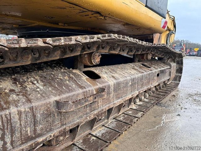 Εκσκαφέας ερπυστριοφόρος CATERPILLAR 324E LN