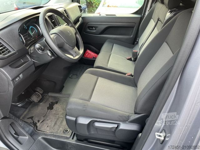 Panel van PEUGEOT e-Expert L2 (75kWh)