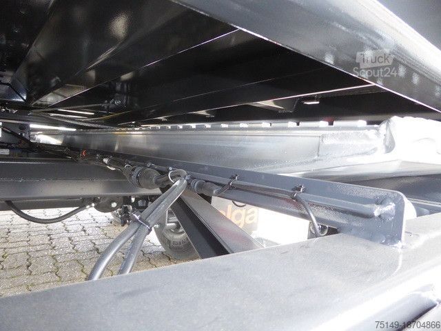 Remorcă cu platformă joasă alga TAT-K 110, Rampen, Kipper 2x am Lager