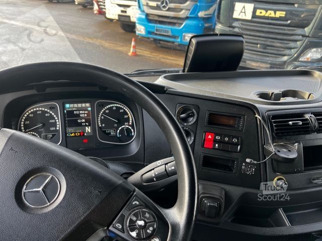 Kylskåpsbil MERCEDES-BENZ ATEGO  818   Carrier 850 M