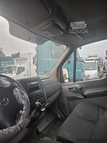 Hög tak skåpbil MERCEDES-BENZ Sprinter II Kasten 515 CDI  Maxi