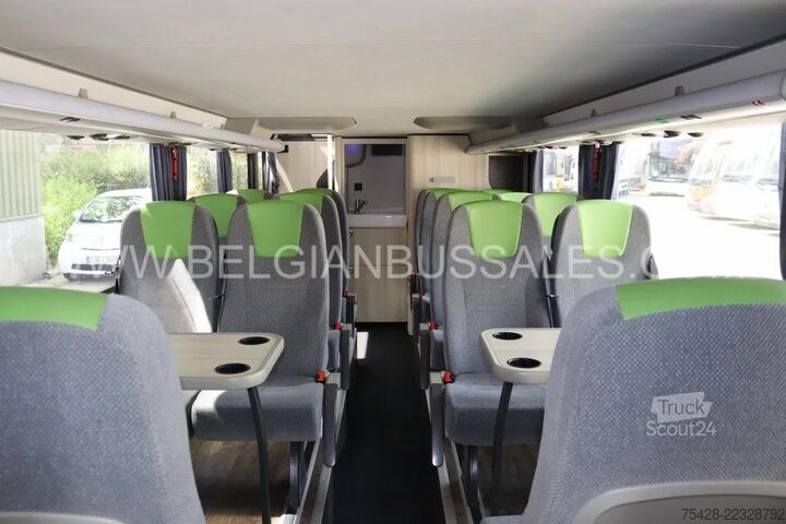Dois andares VDL Futura FDD2 141/510 / TDX27 Astromega / S 531 D...