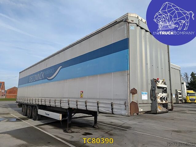 Sliding tarpaulins Krone curtainsider hardwood floor