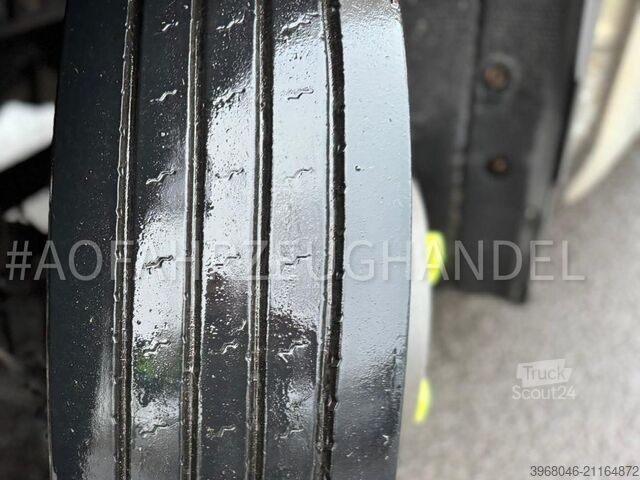 Camião de caixa fechada Iveco Eurocargo 100E19 - Euro6 - Automatik