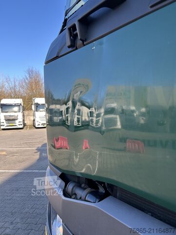 Štandard-SZM Renault T 380 Comfort / 540 dkm / NL Truck / APK TUV 05-26