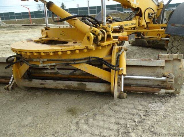 Grejder Volvo G946 6x6 road grader / Leica 3D system