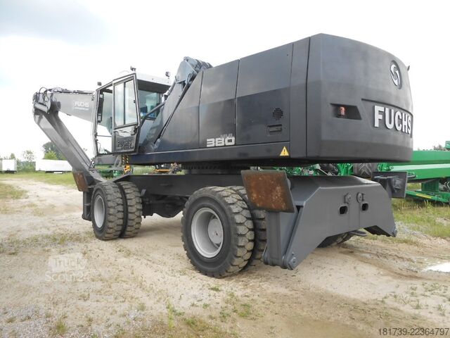 Manipulador de materiais Terex-Fuchs MHL 380 material handling excavator