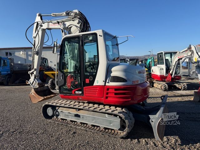 Mini-excavator TAKEUCHI TB 290-2  Powertili  Werstelauslleger