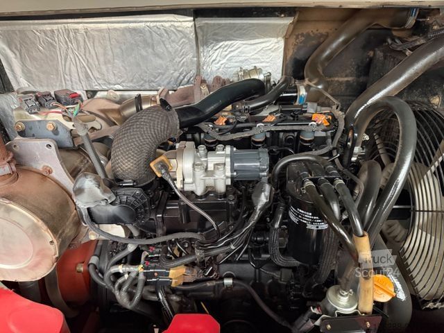 Mini-excavator TAKEUCHI TB 290-2  Powertili  Werstelauslleger