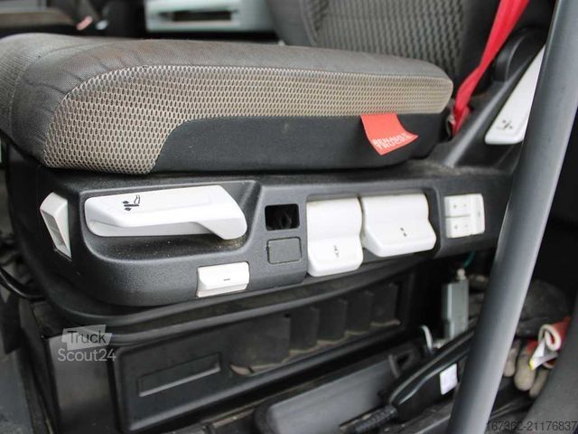 Tractora standard RENAULT T520, EURO 6